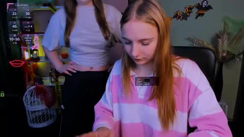 melani_bumm online show from October 27, 1:33 pm