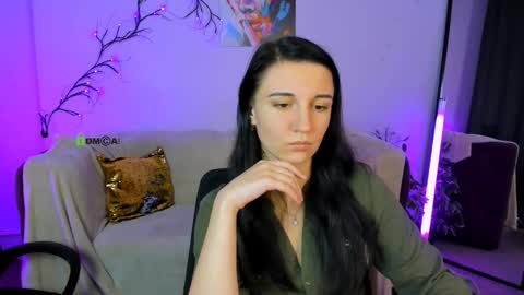 melani_bumm online show from September 17, 12:08 pm