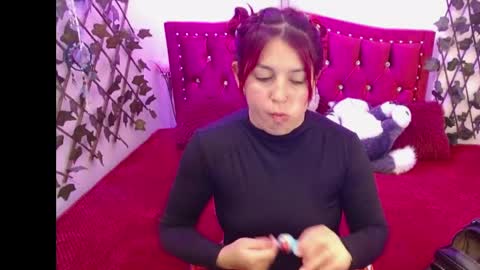 melani_cute01 online show from April 29, 11:31 pm