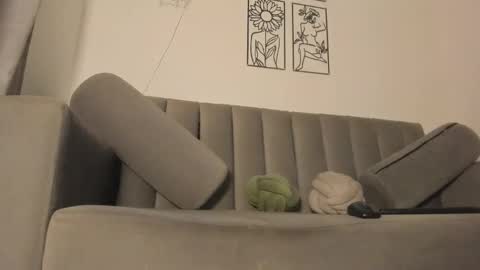 melani greyy online show from November 29, 11:45 pm