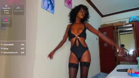 keisha online show from October 2, 2:21 am