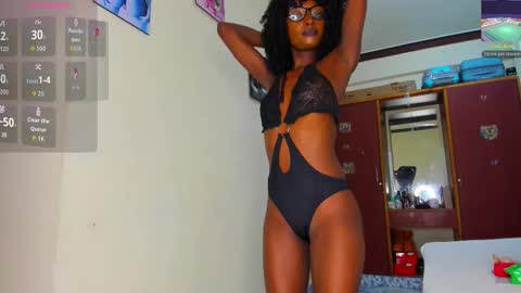 keisha online show from November 3, 3:13 pm