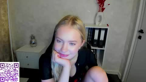 Melanie online show from September 27, 6:22 am