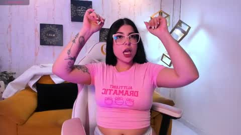 melaniegrayx online show from February 17, 3:22 pm