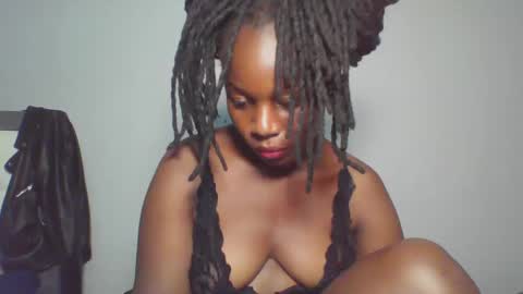 bad lil shawry online show from January 28, 12:05 am