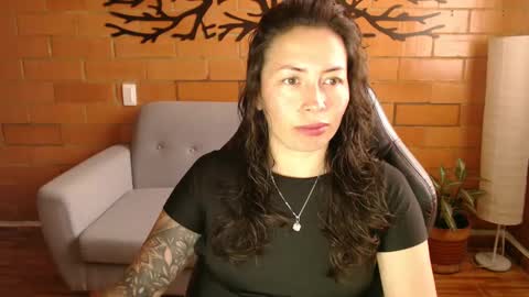 Melanny online show from February 22, 12:18 pm