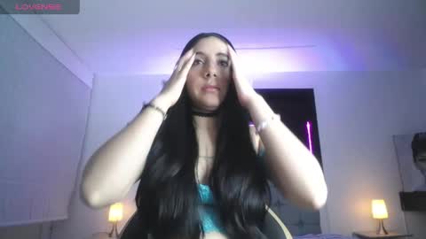 melanny_petite online show from April 15, 12:52 pm