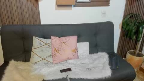 Melany online show from February 28, 11:03 am