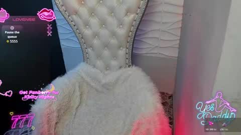 Melany online show from February 4, 11:36 am