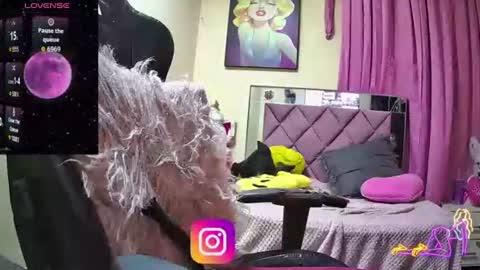 melany online show from February 25, 11:19 pm