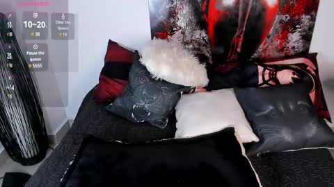 Snapshot of melanyangel99 chatting on February 27, 12:03 am melany online show from February 27, 12:03 am