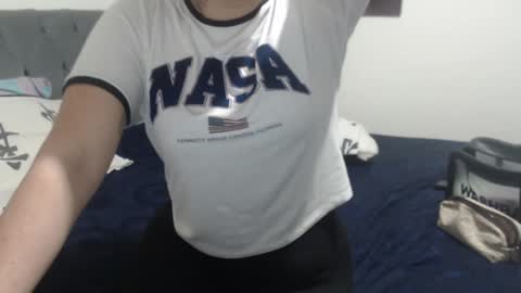 meliinna_xxx online show from January 12, 11:26 pm