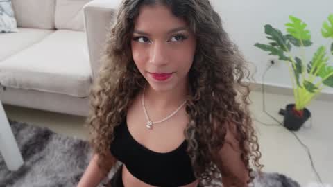 MelinaSmith  online show from January 17, 8:11 pm