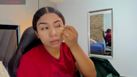 M E L I N A  online show from January 10, 8:14 pm