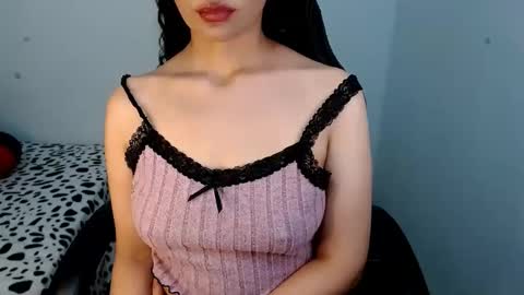 Snapshot of melinna706702 chatting on January 10, 12:27 am melinna706702 online show from January 10, 12:27 am
