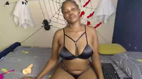 Melissa online show from October 21, 6:22 pm