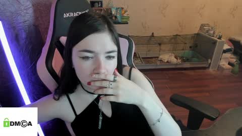 melisanilson online show from April 5, 2:41 am