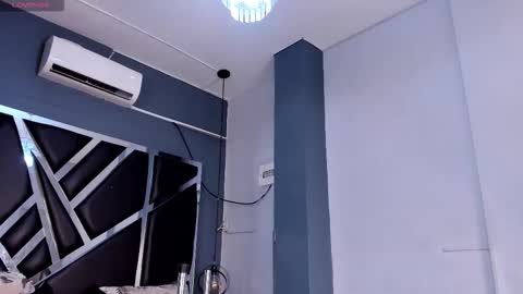 melissa_23_ online show from February 6, 11:57 am