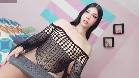 melissa_bunny69 online show from November 15, 12:40 pm