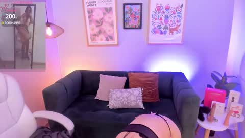 Melissa 3 online show from March 14, 5:22 am