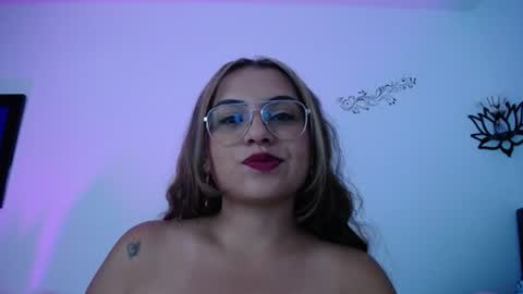 Melissa online show from July 14, 11:15 am
