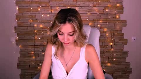 Snapshot of melissa_richardson chatting on February 22, 7:58 pm Melissa online show from February 22, 7:58 pm