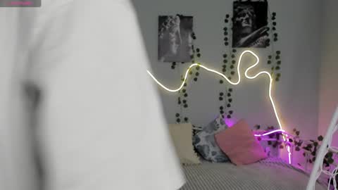 Melissa HOT CONTENT HERE  online show from December 23, 2:13 am
