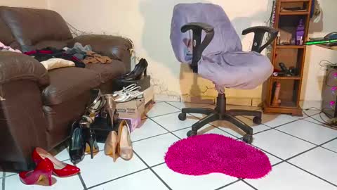 melissa online show from March 3, 1:42 am