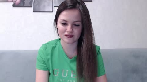 Melissa online show from December 27, 8:18 pm