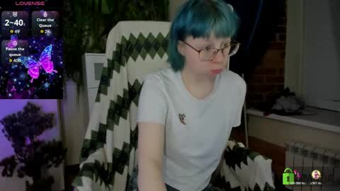 Melissa online show from May 15, 11:01 pm
