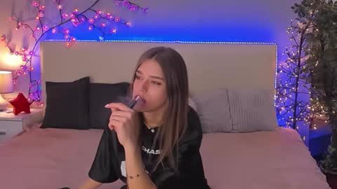 MelissaCrayzy online show from March 26, 7:13 am