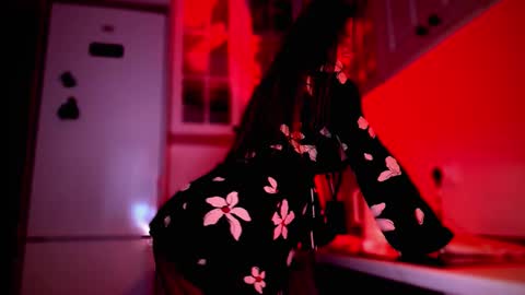 melissalii online show from October 22, 12:40 pm