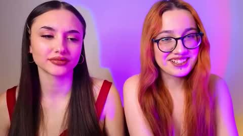 Mel online show from November 25, 4:50 pm