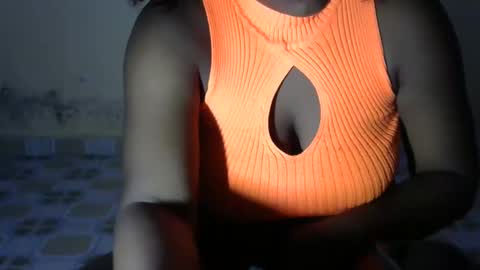 Snapshot of mellcy chatting on December 31, 10:23 pm mell online show from December 31, 10:23 pm