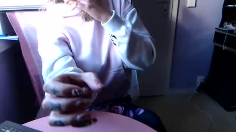 Melli online show from September 23, 3:28 pm