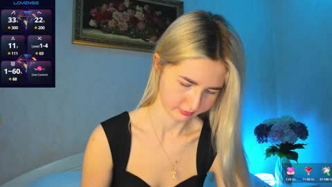 Mellina online show from December 18, 12:10 am
