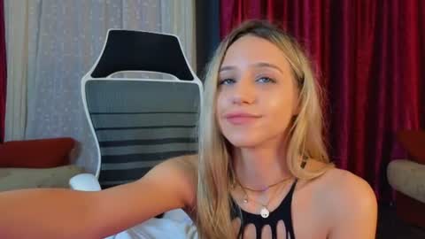  Mellisa online show from June 25, 5:12 am