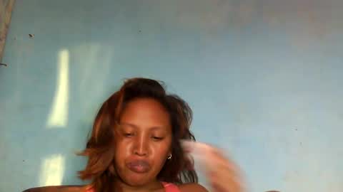 Snapshot of mellissia02 chatting on March 2, 2:43 pm mellissa online show from March 2, 2:43 pm