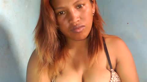 Snapshot of mellissia02 chatting on January 28, 8:36 am mellissa online show from January 28, 8:36 am