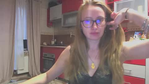 Melly online show from January 22, 7:25 am