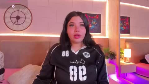 Melody online show from October 12, 10:55 pm