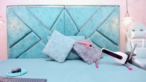 Melody  online show from October 26, 3:01 pm