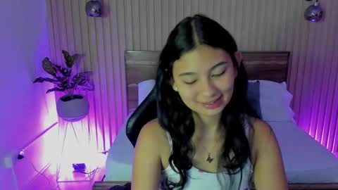 Snapshot of melody_flowers chatting on December 26, 12:16 pm Melody online show from December 26, 12:16 pm