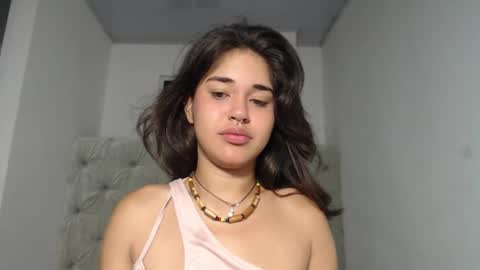 melody phillips online show from October 1, 9:41 am