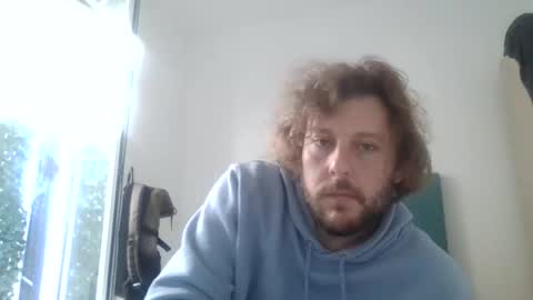 memo20cm online show from December 18, 11:16 am