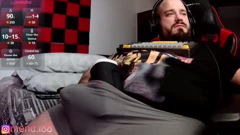 menditeta online show from February 25, 1:20 am