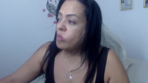 menfismuller online show from February 1, 2:05 am