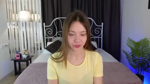 meow_mellie online show from February 25, 1:20 am