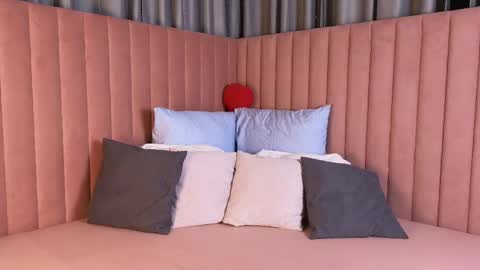 meow_mellie online show from March 7, 1:31 am