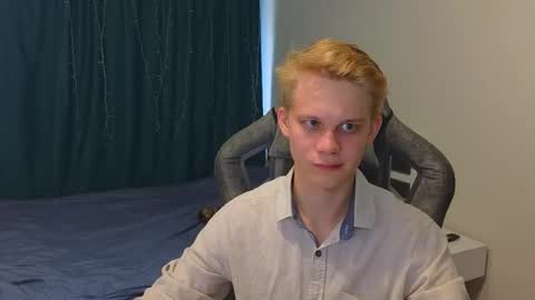 Mickey online show from October 14, 7:33 am